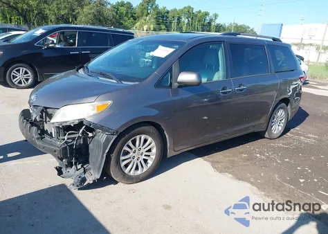 2016 Toyota Sienna Xle 8 Passenger из США, поврежденный, VIN 5TDYK3DC7GS691618